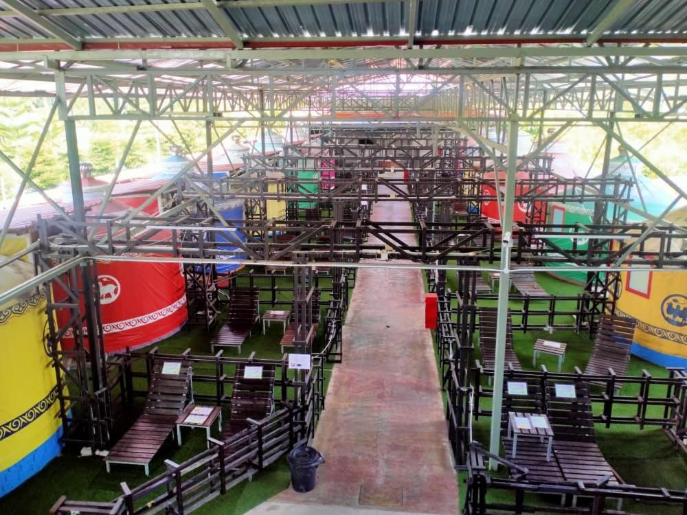 Rick Resort Teluk Intan Exterior foto