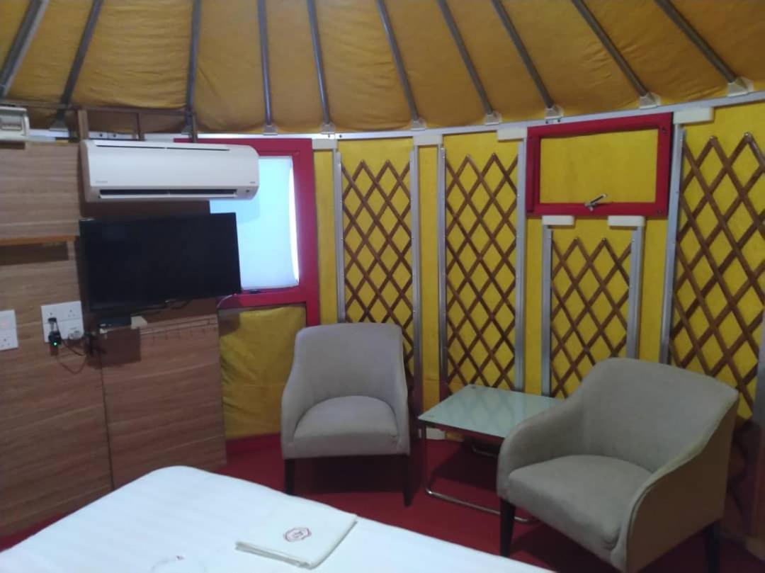 Rick Resort Teluk Intan Exterior foto